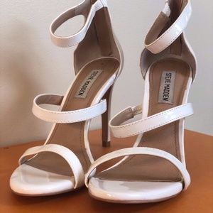 Steve Madden - FEELYA - White Heeled Sandals